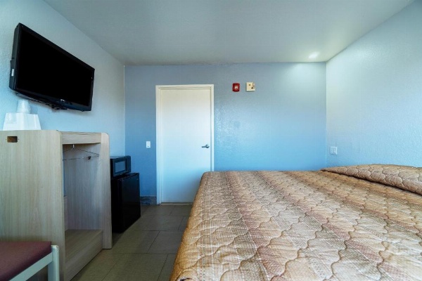 Xpress Inn & Extended Stay image 60